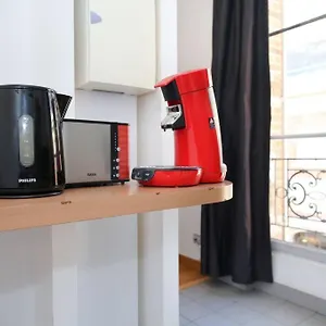  Holiday home 404 - Petit Bijou Dans Immeuble Hotelier 5 - Flat-guest