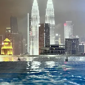 The Luxe Infinitum Klcc By Kl Malaysia Apartment Kuala Lumpur